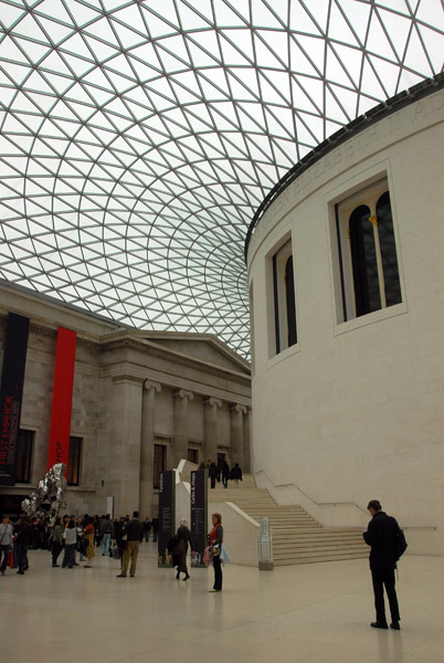 The Reading Room in the center of the renovated Great Court