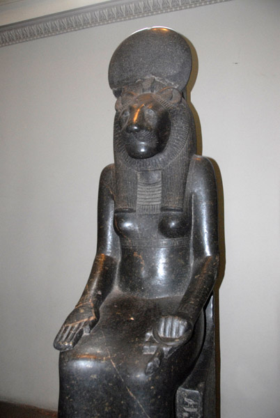 Black statue of the goddess Sakhmet, 18th Dynasty, ca 1350 BC