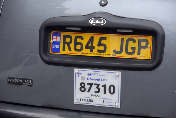 England-flagged license plate