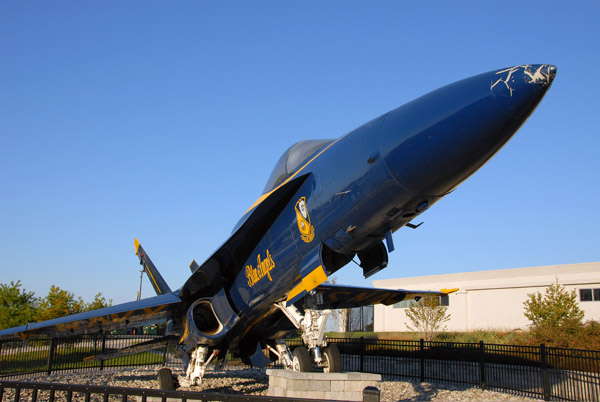Blue Angels F-18, Annapolis