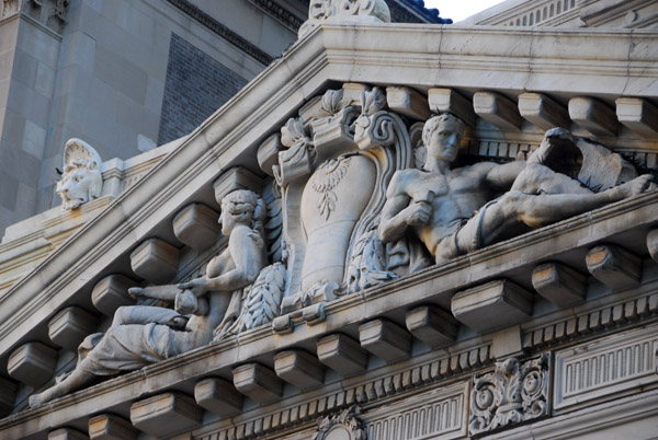 Pediment sculpture, Brooklyn