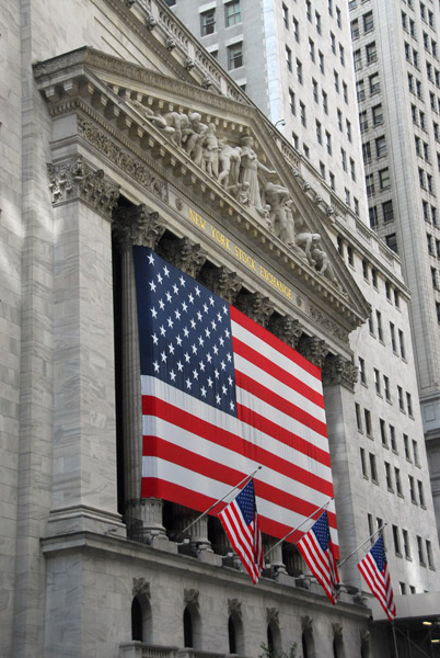 Neoclassical façade of the New York Stock Exchange