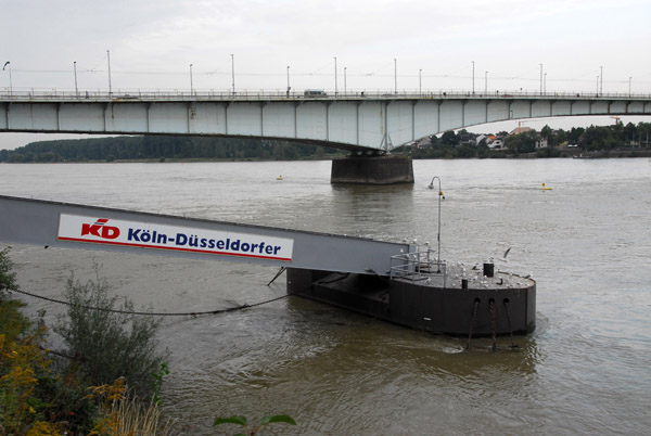 Kennedy-Brcke & Kln-Dsseldorfer pier on the Rhein
