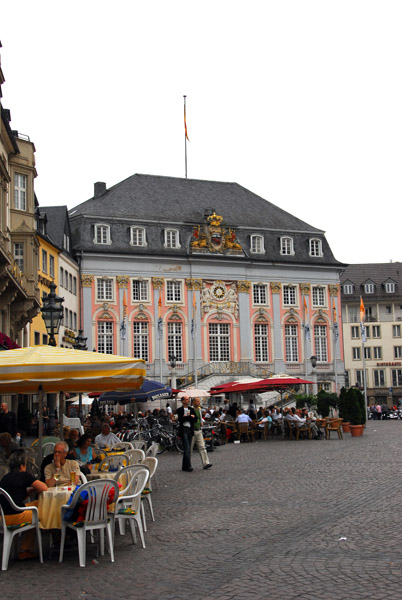 Altes Rathaus, Bonner Marktplatz