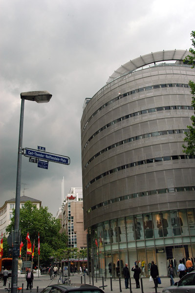 Carl-Theodor-Reiffenstein-Platz, Frankfurt
