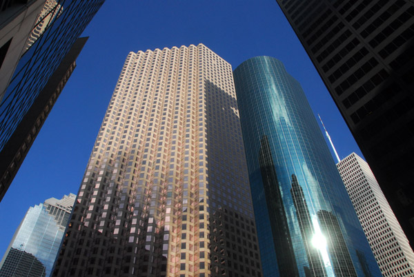 Enterprise Tower and Wells Fargo Plaza, Houston