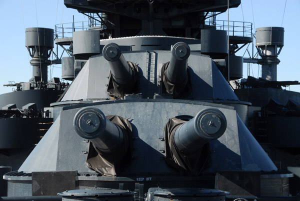USS Texas turrets 1 and 2