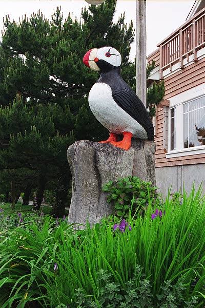 Statue of a puffin, Cannon Beach, Oregon