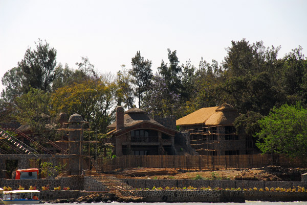 Another luxurious lodge under construction in Bahir Dar