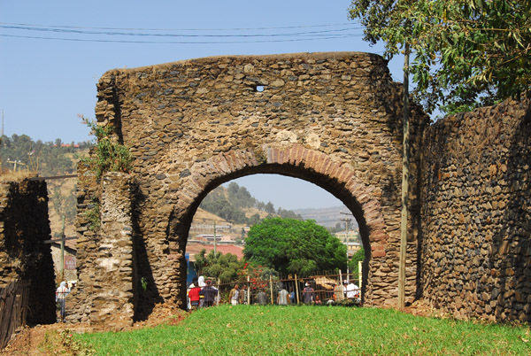 Arch outside the walls of the Royal Enclosure