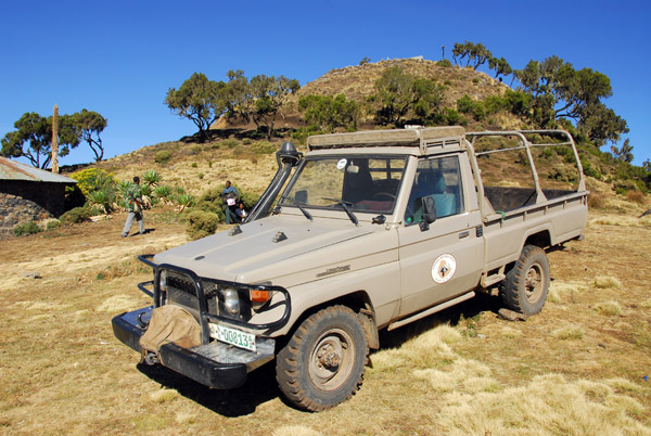 Land Cruiser belonging to Ethiopian Rift Valley Safaris