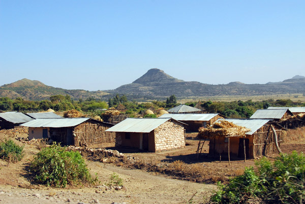 Village between Shire and Axum
