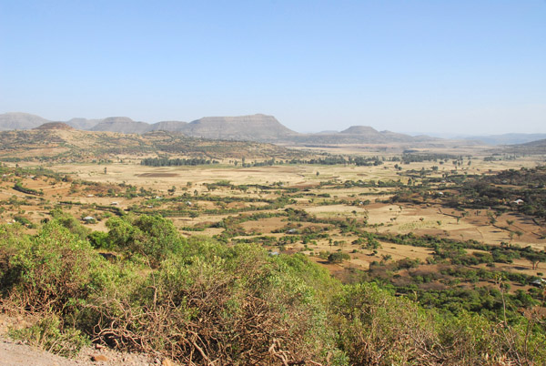 View south from the Shire-Axum Road