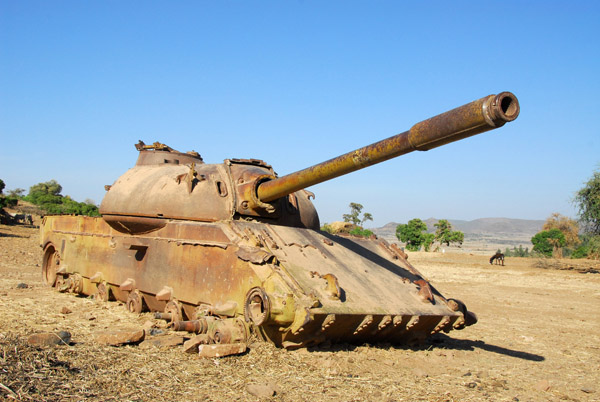 Soviet-built T-55 tank between Shire and Axum