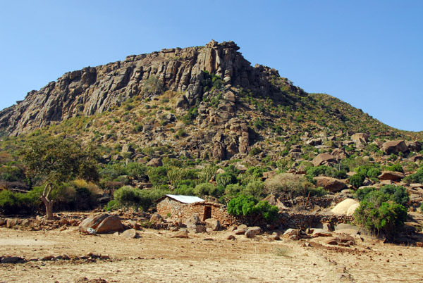 Granite quarry 3 km west of Axum