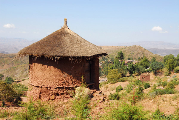 Typical round hut, Lalibela