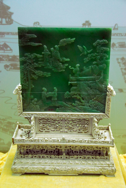 Jadeite table plaque, late Qing Dynasty