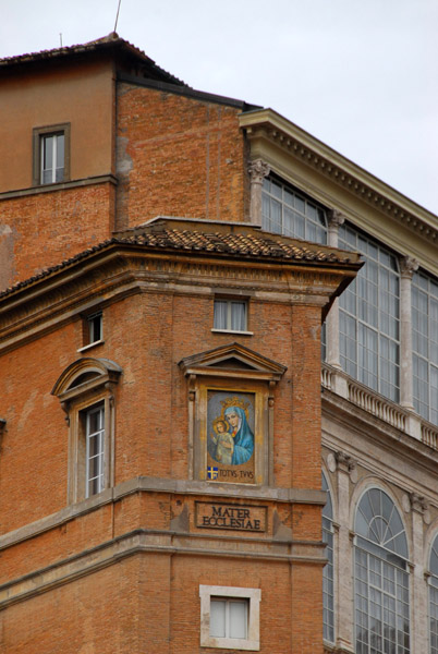 Mosaic of the Virgin and Child with the Papal coat-of-arms of JP-II - Mater Ecclesiae