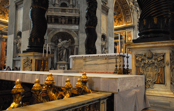 Papal Altar (1594) Basilica of St. Peter