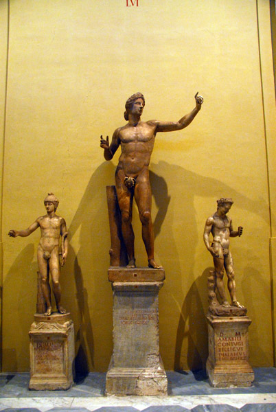 Main with raised arm, Roman 2nd C. AD, Museo Chiaramonti (inv 2150)