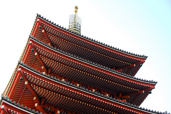 The original pagoda of Sensō-ji dates was built in AD942, rebuilt in 1973, Asakusa