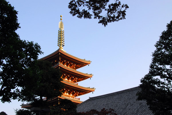 Pagoda, Sensō-ji Kannon Temple, Tokyo-Asakusa