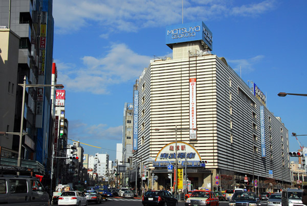 Intersection in front of Matsuya Department Store, Edo-dori, Tokyo-Asakusa