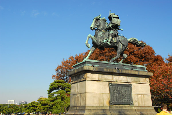 14th century samurai Kusunoki Masashige (楠木 正成) 1294-1336)