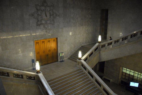 Grand staircase, Honkan Japanese Gallery, Tokyo National Museum