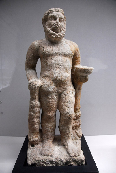Stone statue of Heracles, Hatra (Iraq) 1st-2nd C. AD