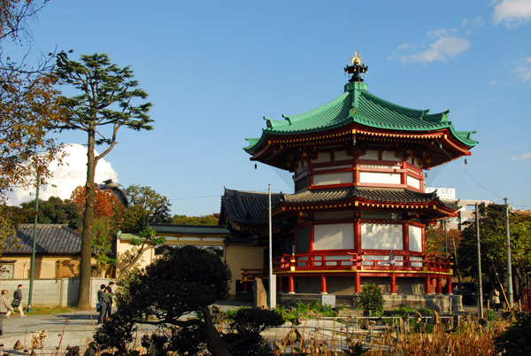 Benten-do Temple (Benzaiten) Tokyo-Ueno Park