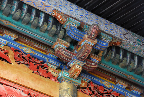 Detail of painted beams, Ueno Tōshō-gū Shrine