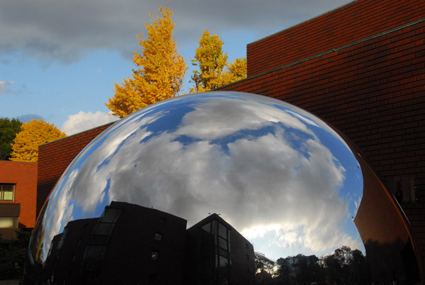 Mirrored sphere, Tokyo Metropolitan Museum of Art, Ueno Park