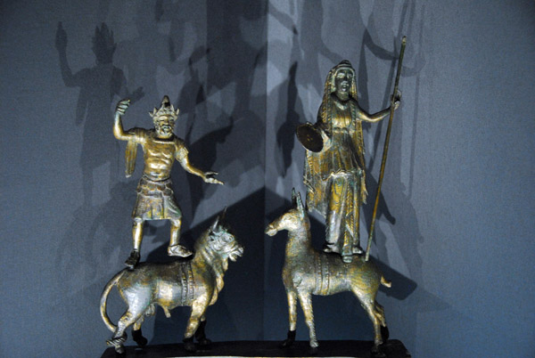 Bronze statuettes of Jupiter Dolichenus and Juno Regina
