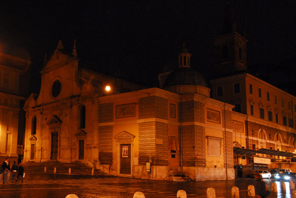 Santa Maria del Popolo at night