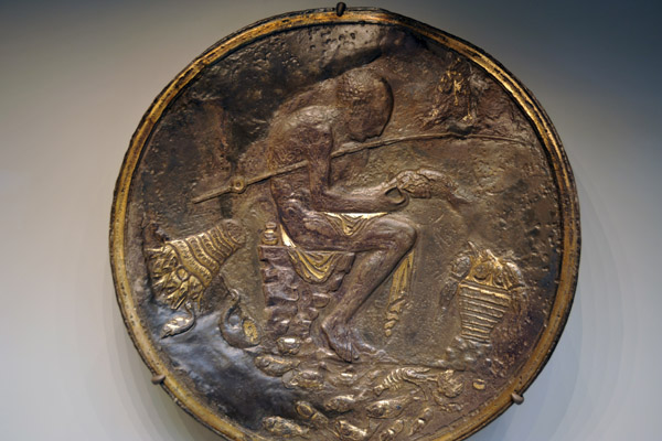 Plate with a fisherman, late Antique period (500-600 AD)