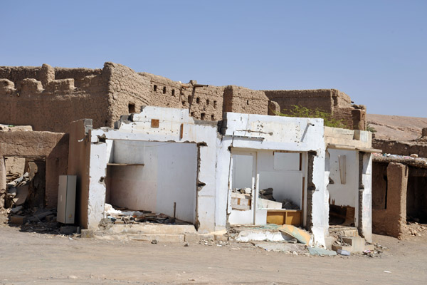 Ruins of the old Ibri Souq - this should certainly be redeveloped as a tourist market to take advantage of UAE-based tourists
