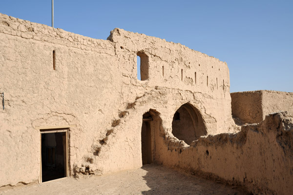 Gatehouse, ruins of Al Selaif