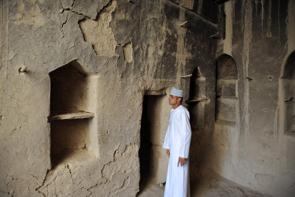 The guide at Al Selaif