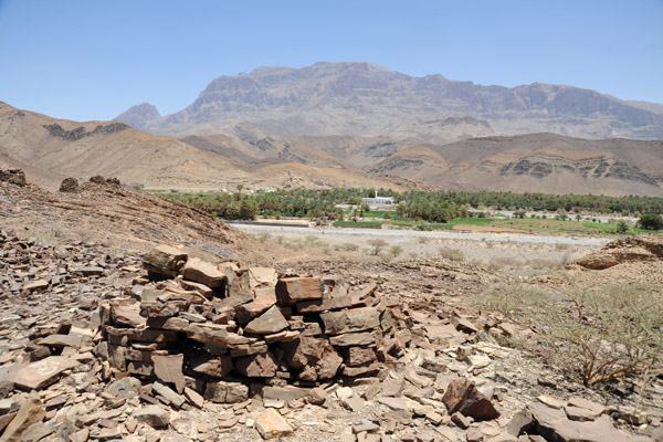 Jebel Shams from the necropolis of Al Ayn