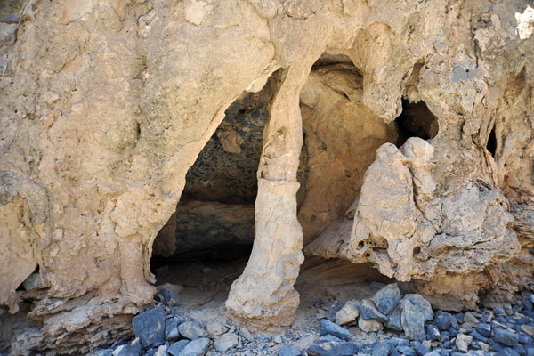 Small cave, Wadi Dham