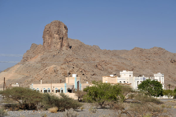 The edge of Al Hamra along the road to Bahla
