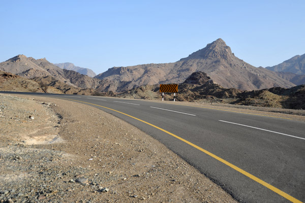 Oman Highway 9