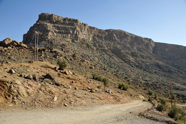 Dirt road leading off the main Jabal Shams Road to Misfat Al Khawatur which could be worth exploring
