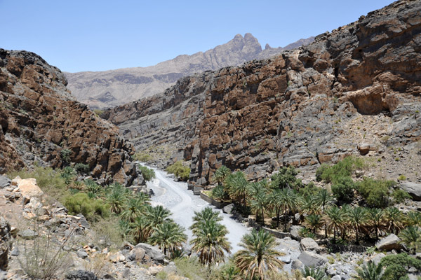 The climb around the rockfall at Al Hajir