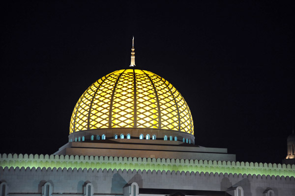 Dome of the Sultan Qaboos Grand Mosque at night