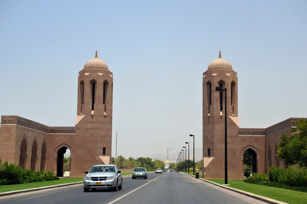 Western gate to the Sultan Qaboos Grand Mosque