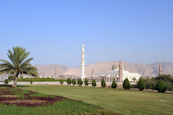 Sultan Qaboos Grand Mosque from the northwest
