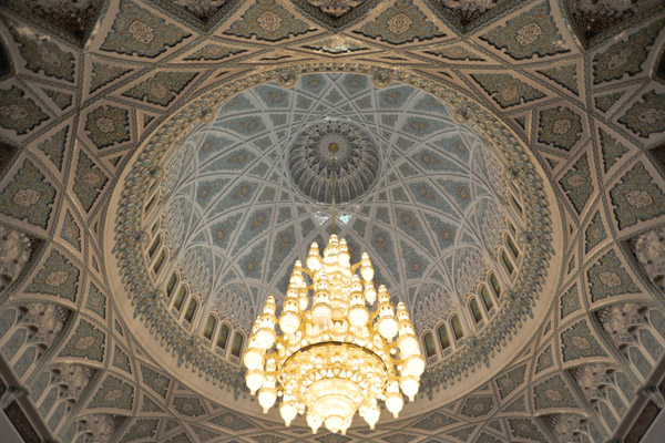 Dome and chandelier, Sultan Qaboos Grand Mosque