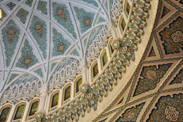 Dome detail of the Sultan Qaboos Grand Mosque